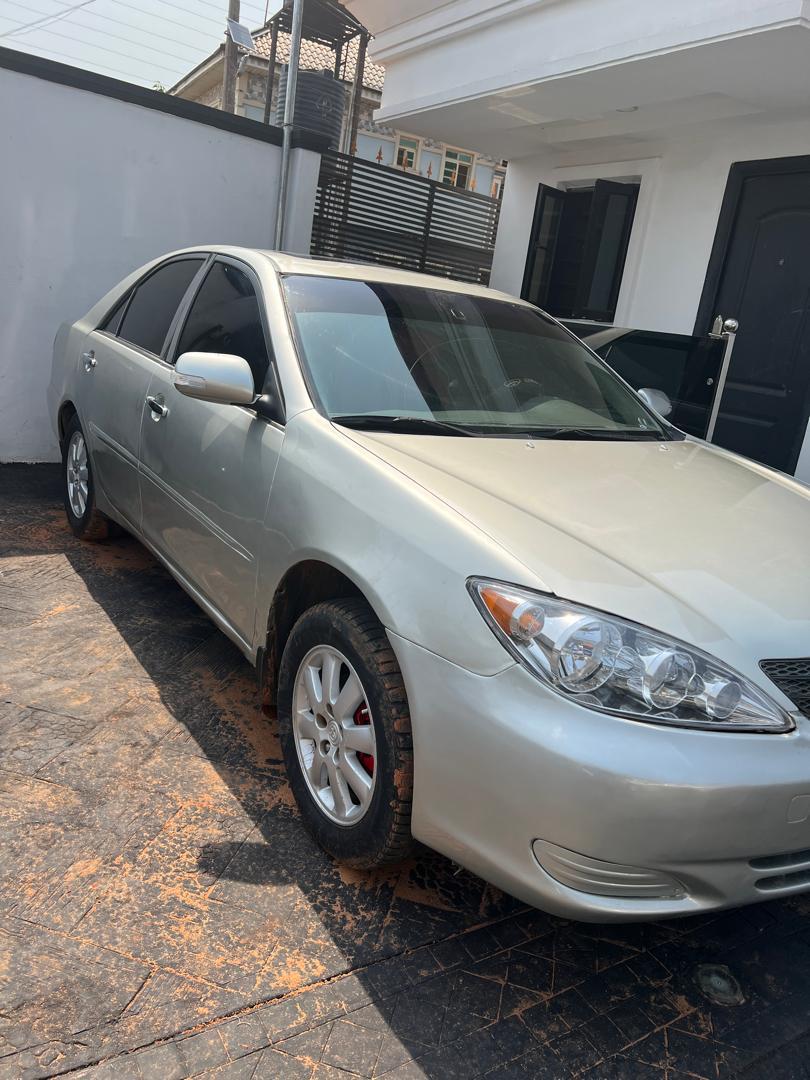 Toyota Camry 2004