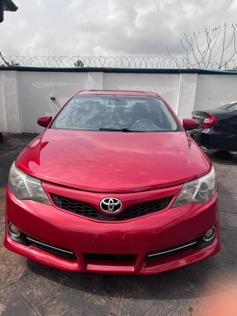 Toyota Camry 2013 (Spider)